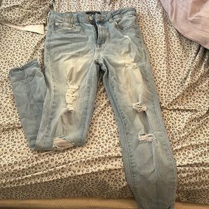 Light blue Aero ripped jeans